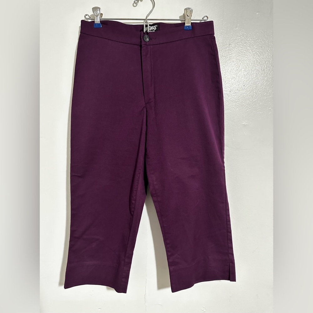 Angels stretch capri pants size 36 purple
